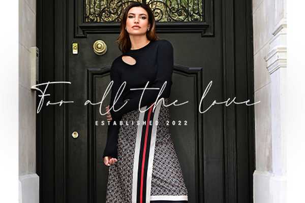 For All The Love is a brand of modern versatility anchored by bold colour palettes and statement prints. Aspirational yet affordable, we are focused to deliver seasonal fashion essentials and trend led collections.
